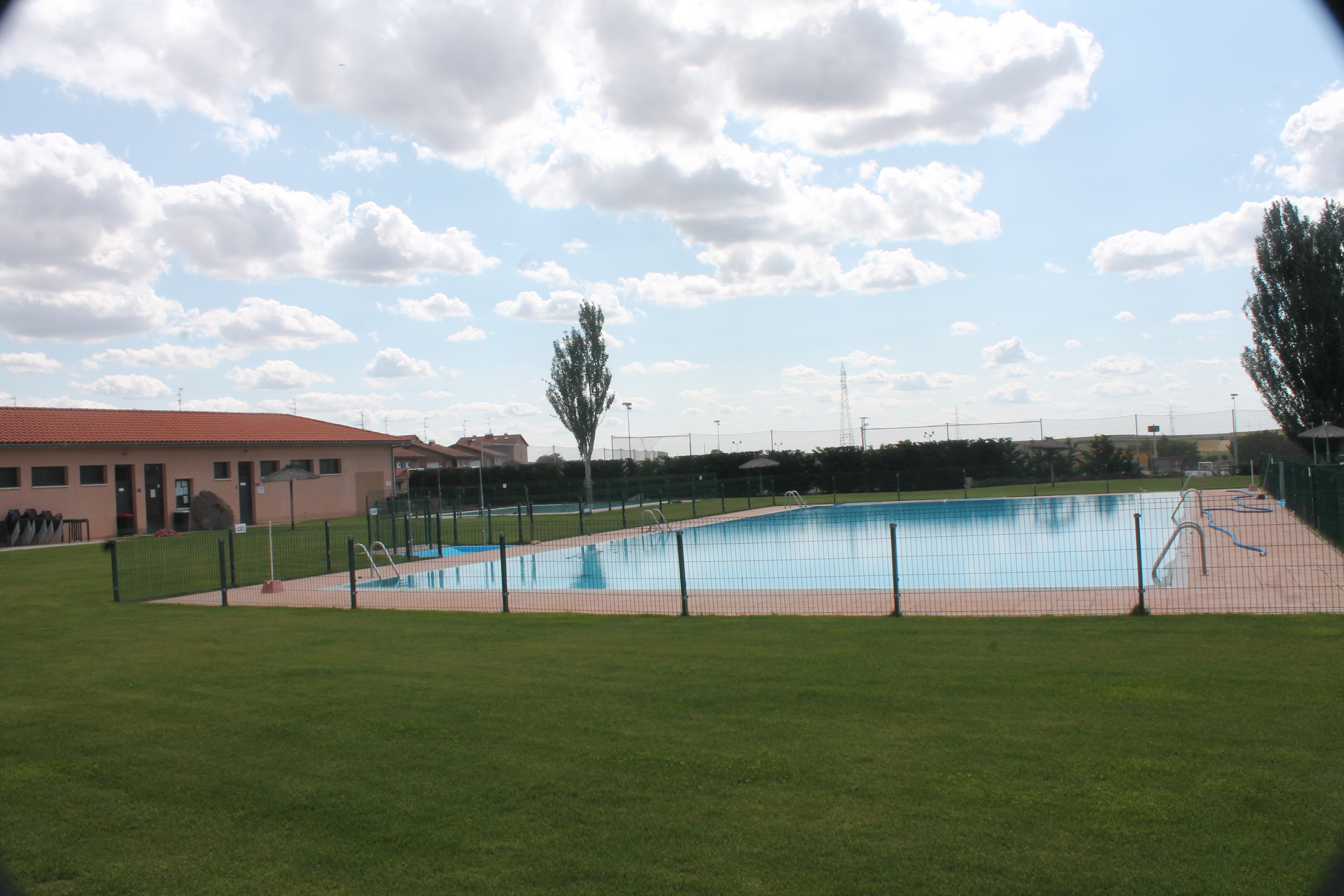 PISCINAS MUNICIPALES