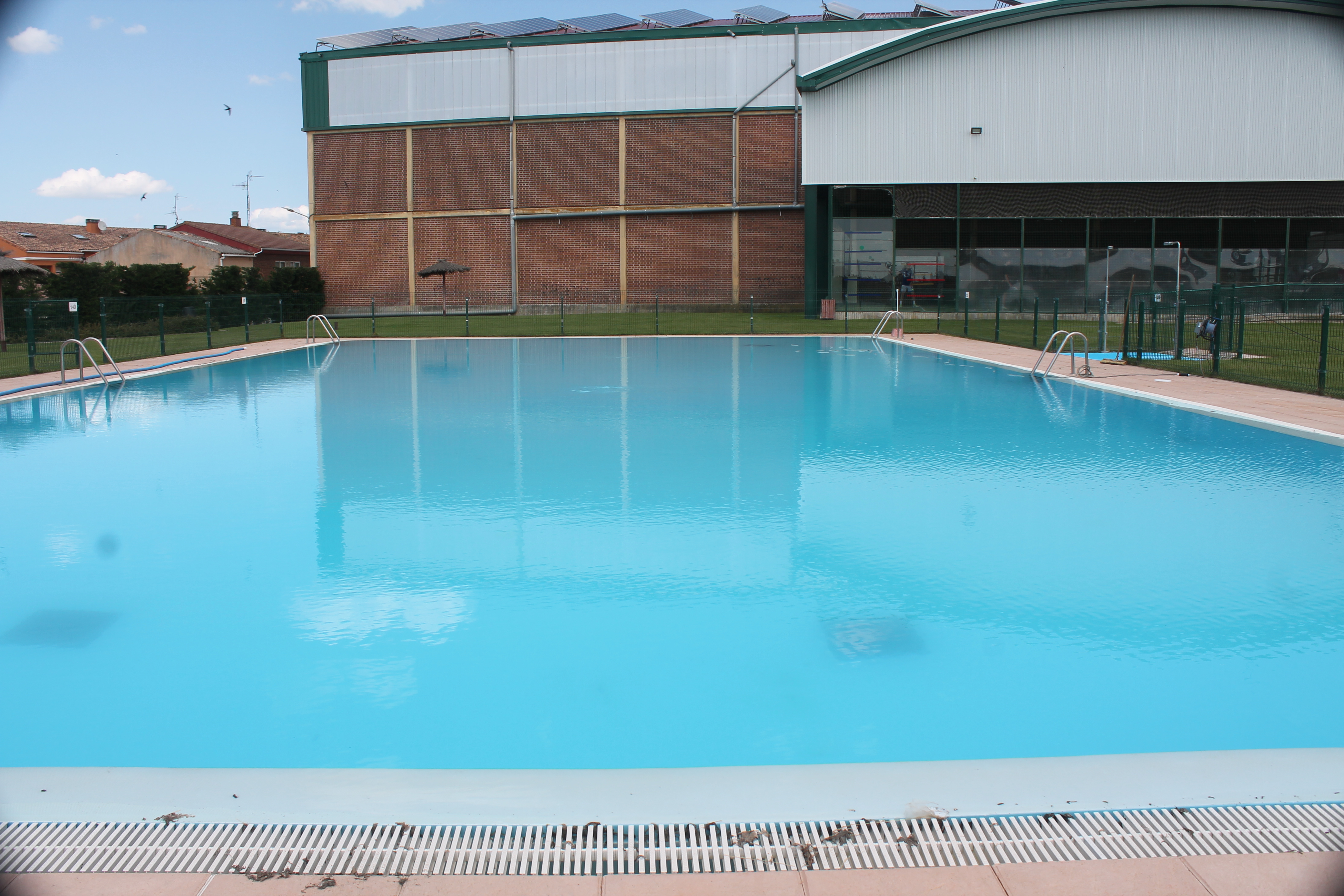 PISCINAS MUNICIPALES