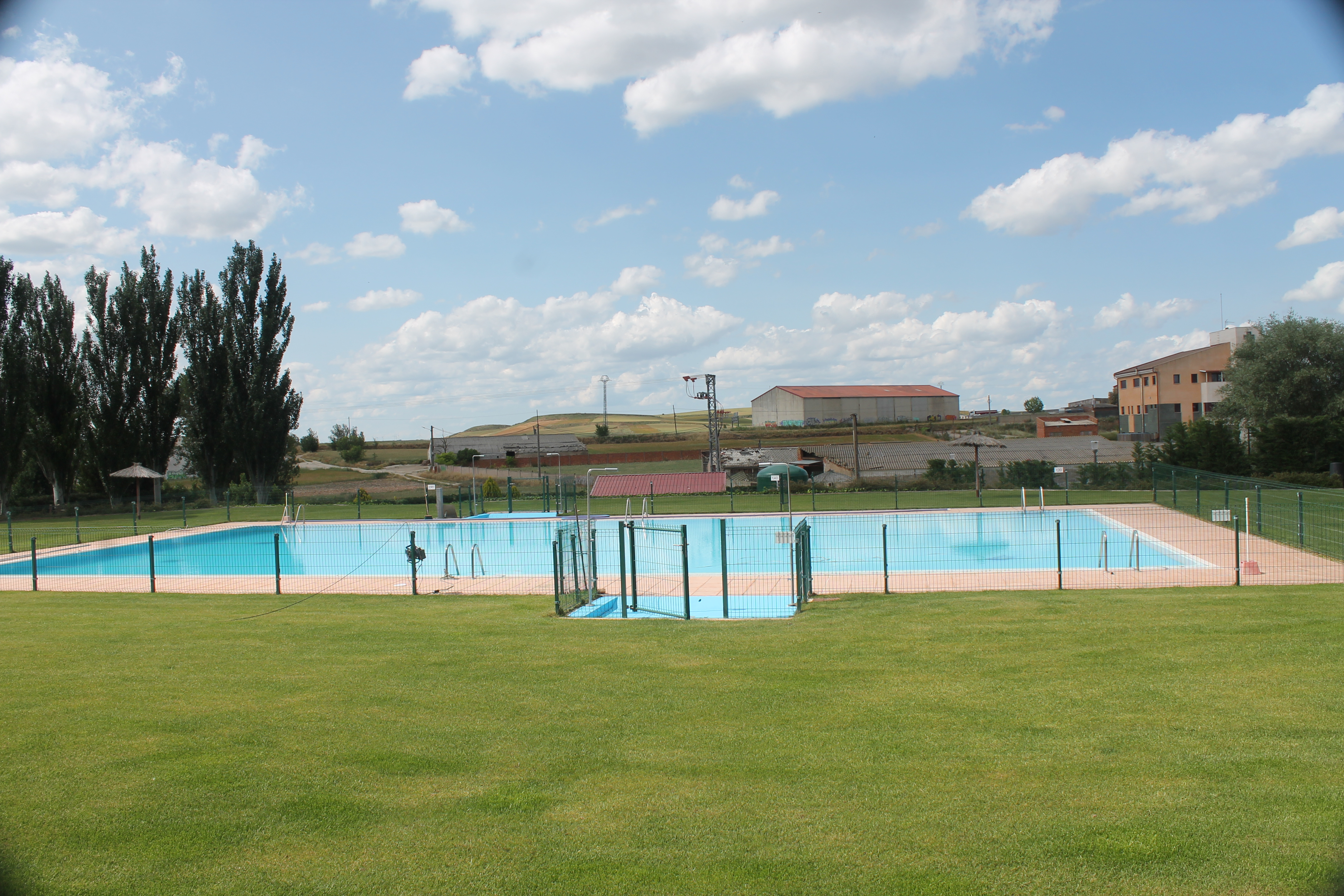 PISCINAS MUNICIPALES